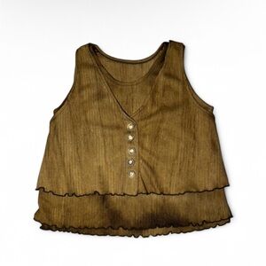 Brown tie-dye Boho tank top with button-up front and ruffle hem 🤍